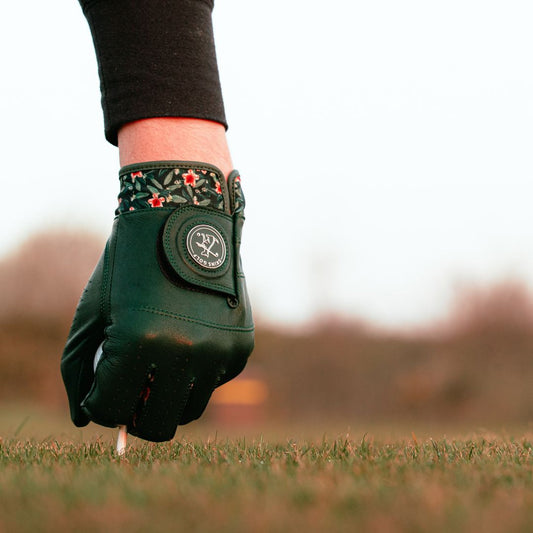How to Best Take Care of Your Golf Gloves During Summer