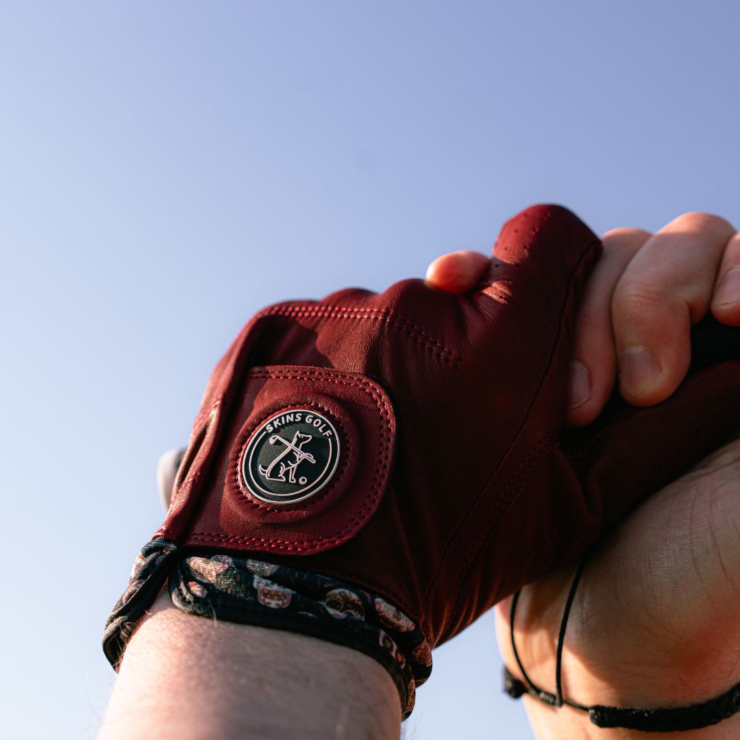 unique leather golf glove in brown colour