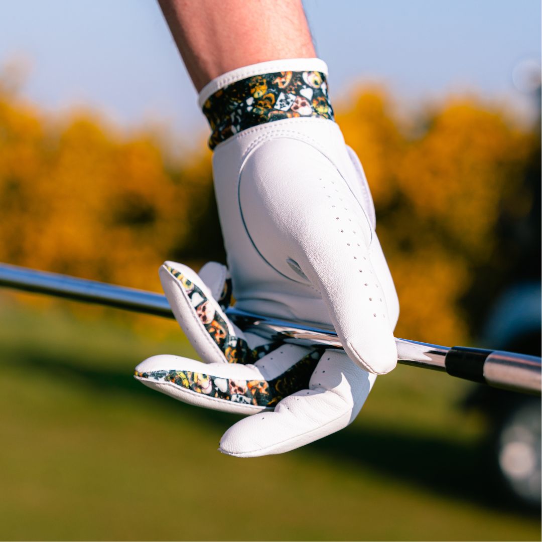 Ace of Skulls Golf Glove
