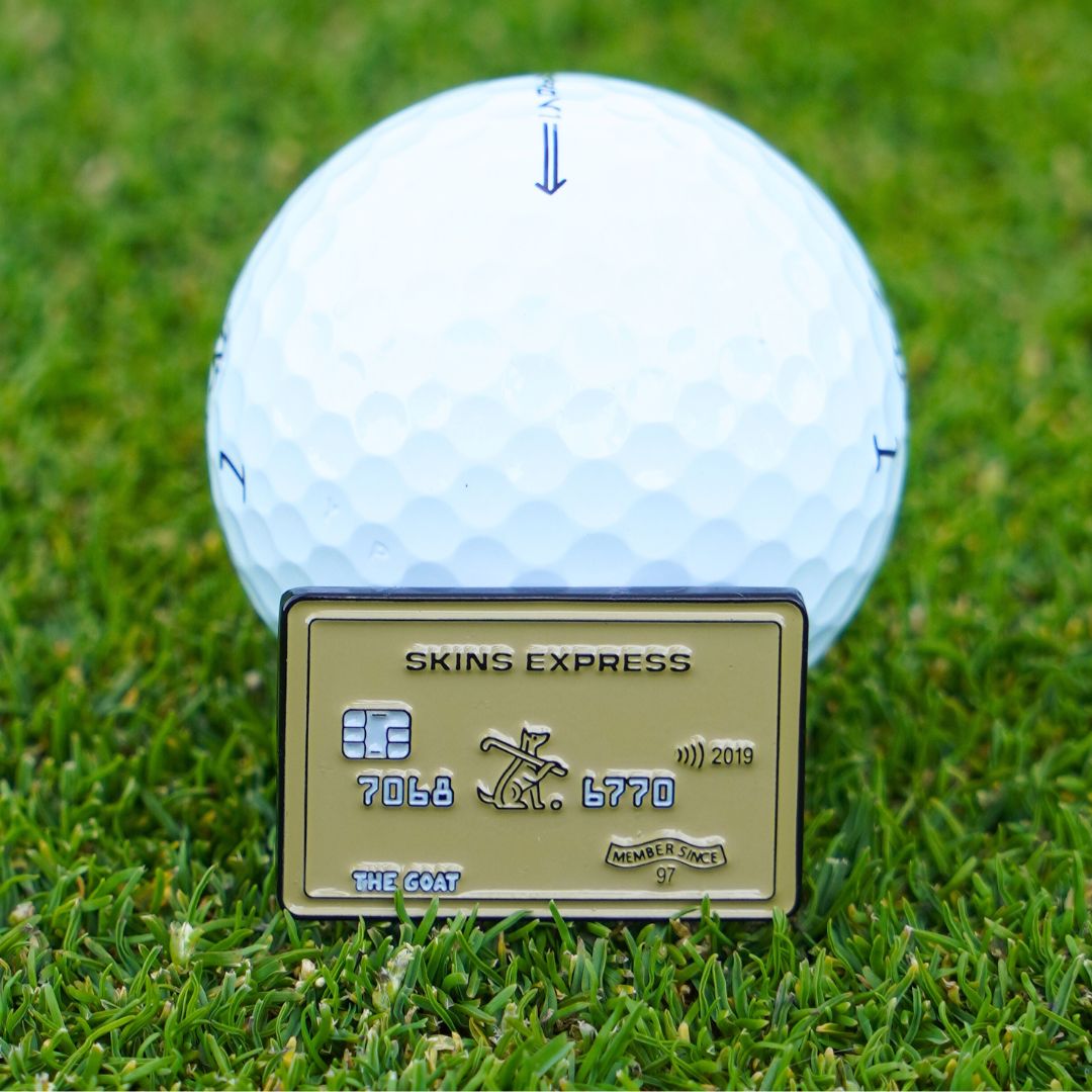 Credit card style golf ball marker