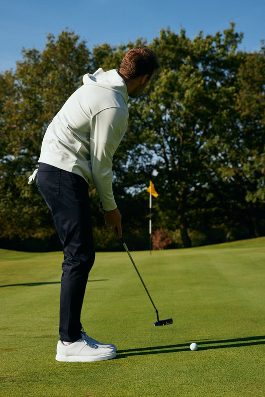 The Ultimate Guide to Choosing the Perfect Golf Hoodie in the UK