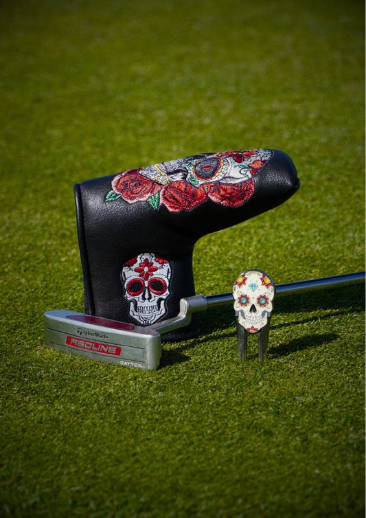 Cool putter headcover with skull design