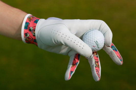 Golf glove with unique design