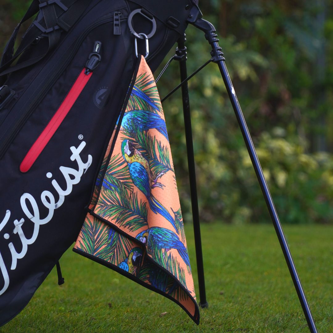 Which Best Golf Towels - Microfiber, Caddie or Tri-Fold 