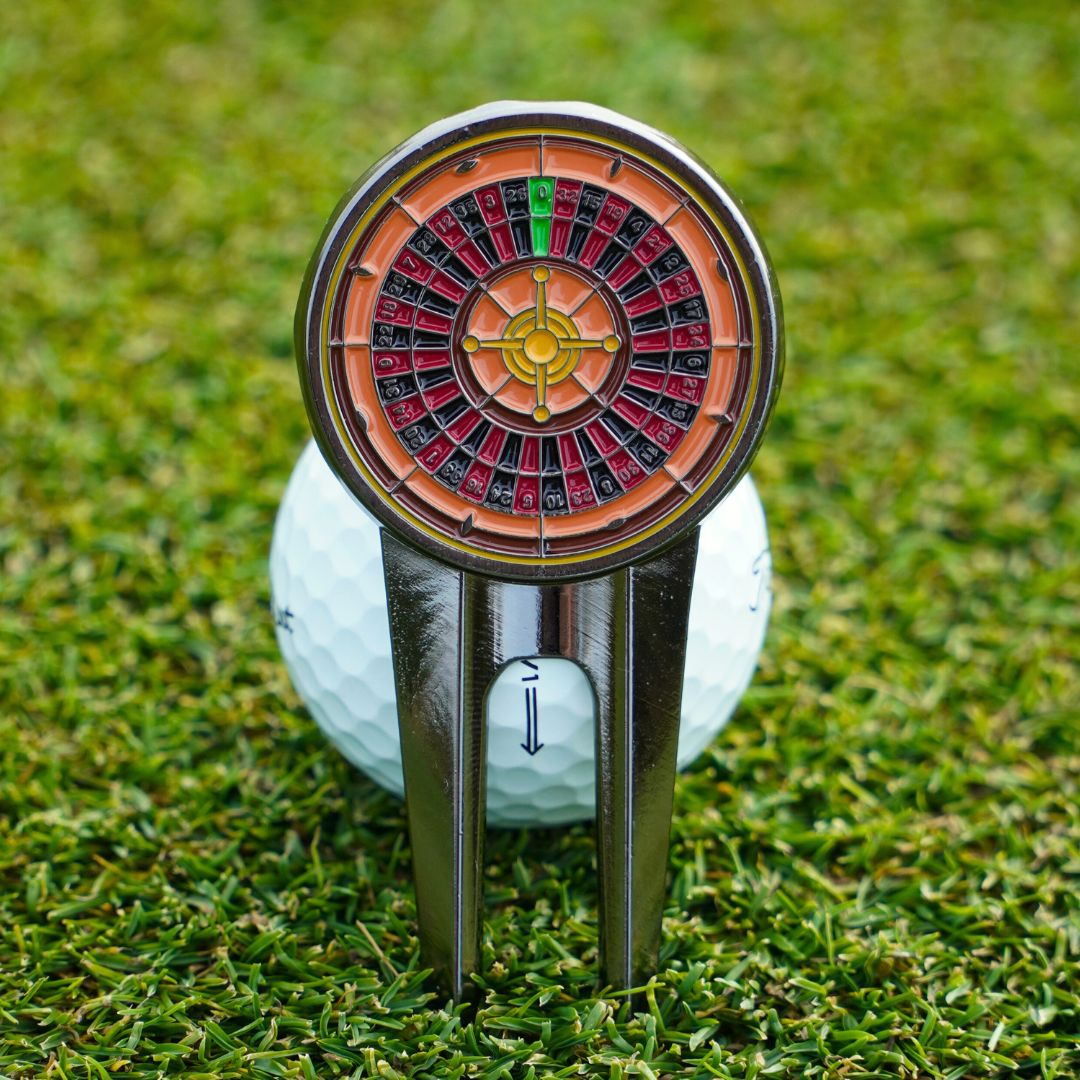 casino royale pitch mark repairer
