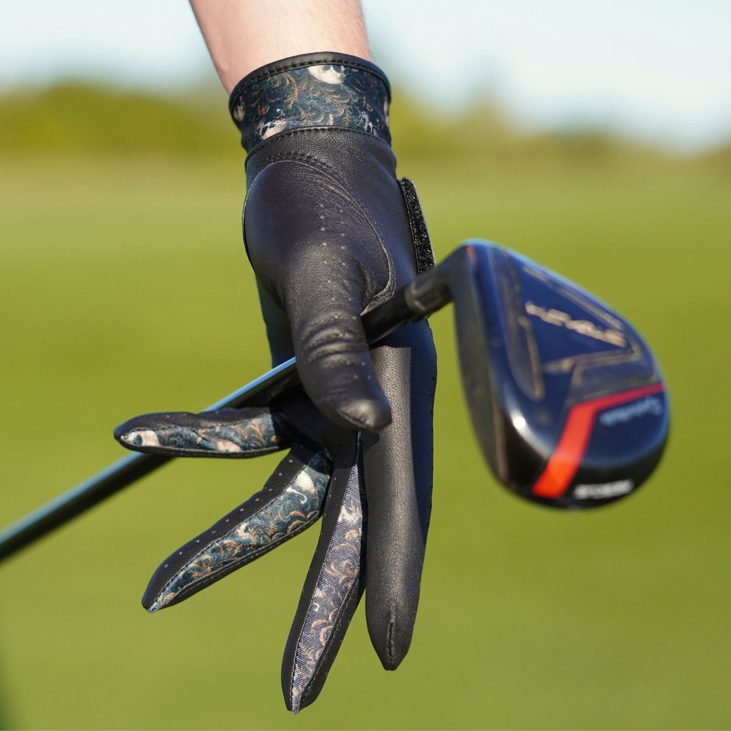 Dia de los Muertos 2.0 Black Glove