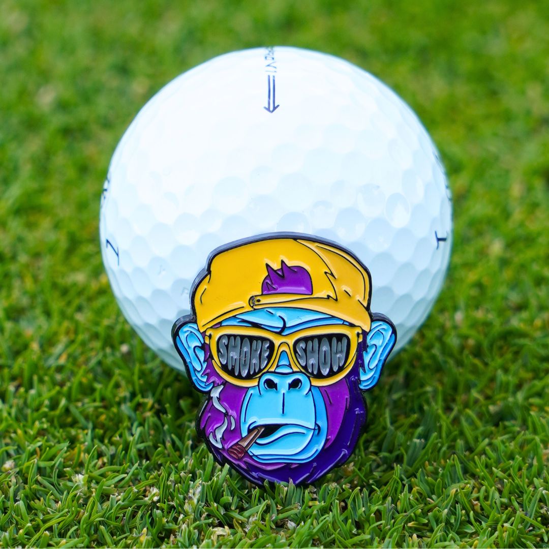Cool gorilla themed golf ball marker