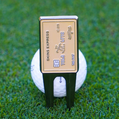 Credit card divot tool