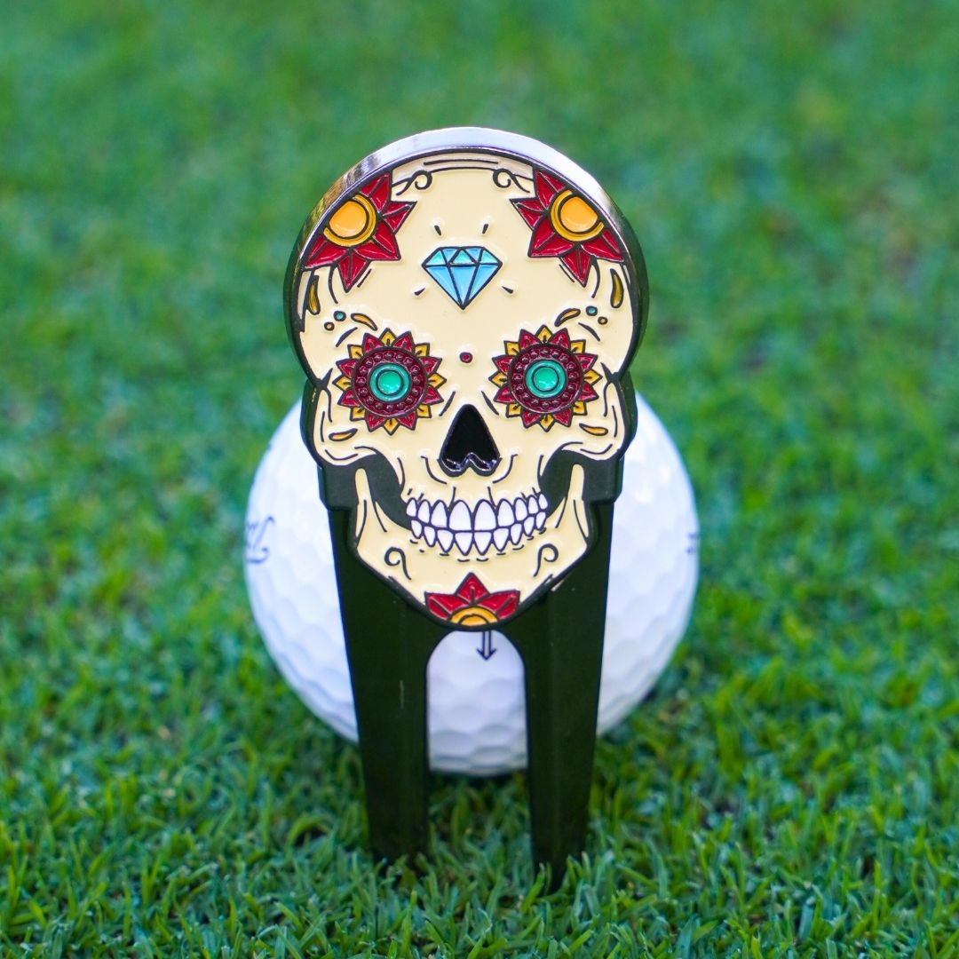 Cool Skull pitch mark repairer