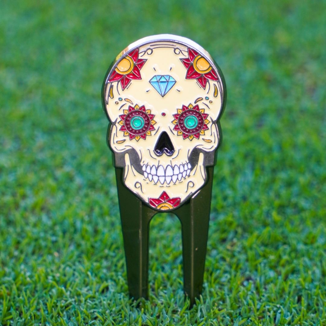 Skull pitch mark repairer